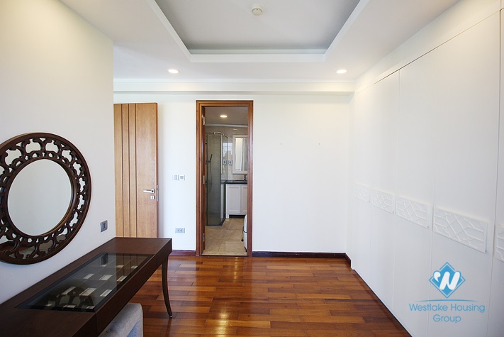 267 sqm 4 bedrooms 3 bathrooms fully furnished apartment for rent in Ciputra Hanoi